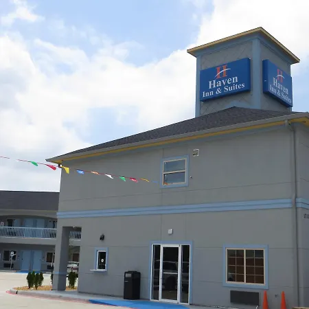 Haven Inn & Suites Willowbrook (Adults Only)